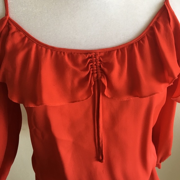 NWOT Zara Off-The-Shoulder Spring Top - Picture 4 of 5